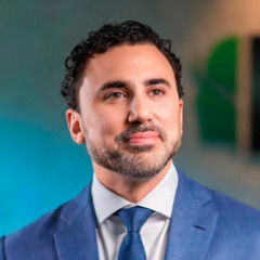 Dr Roberto Chacur, experienced surgeon in Sao Paulo